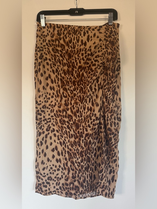 Reformation Dresses & Skirts - Reformation Women’s Leopard Midi Skirt with Slit